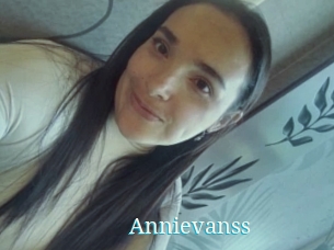 Annievanss