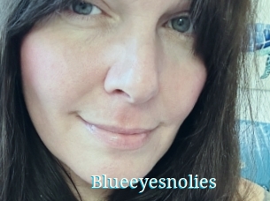 Blueeyesnolies