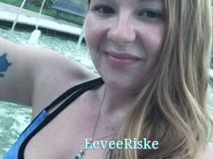 Eevee_Riske