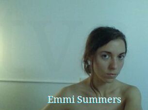 Emmi_Summers