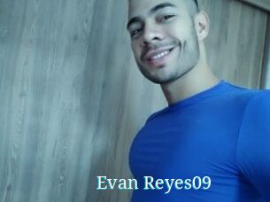 Evan_Reyes09