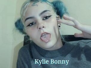 Kylie_Bonny