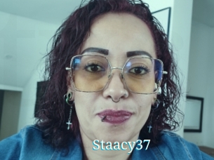 Staacy37